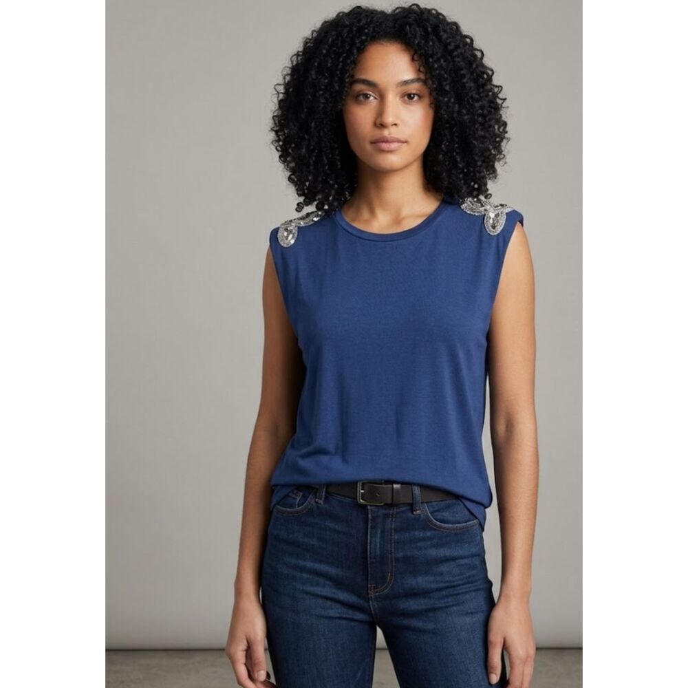 NEW Express Embellished Sequin Padded Shoulder Crew Neck Tee Women's Size XL